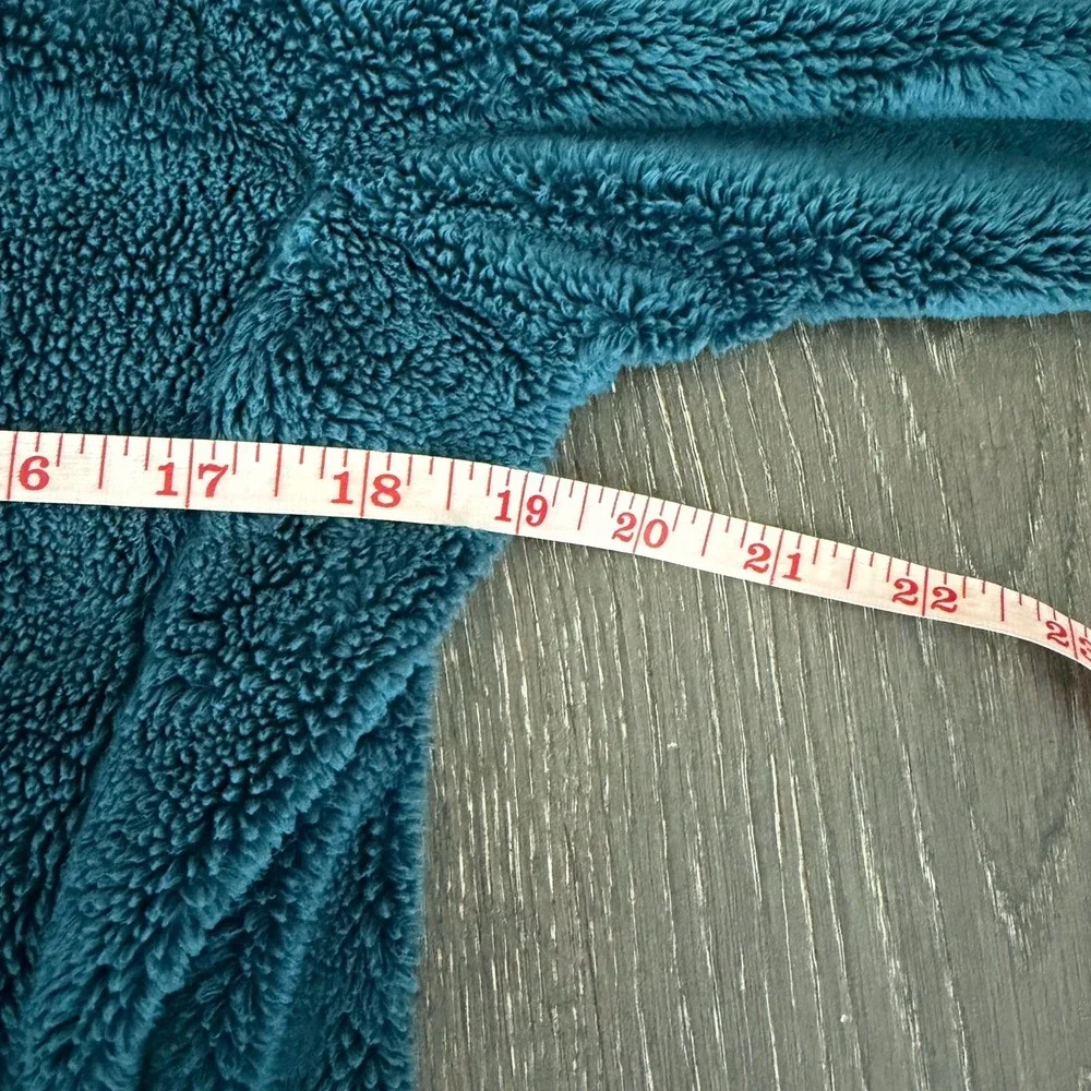 The North Face Womens Osito Jacket Blue Size Medium Full‎ Zip Soft Cozy Gorpcore - Picture 6 of 16